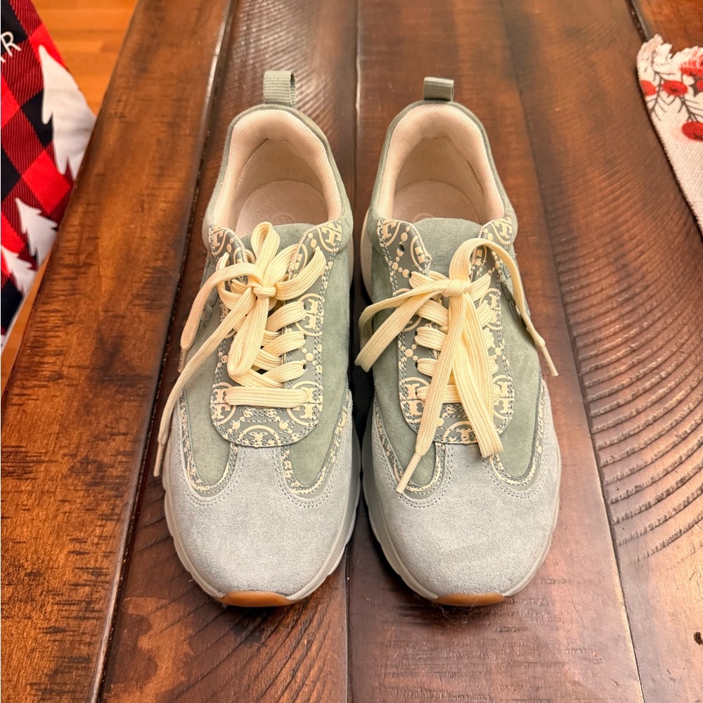 Tory Burch Green and Cream Sneakers
